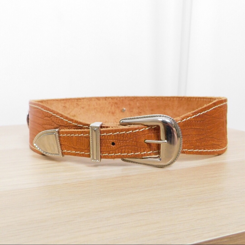 Vintage Leather Western Buckle Belt